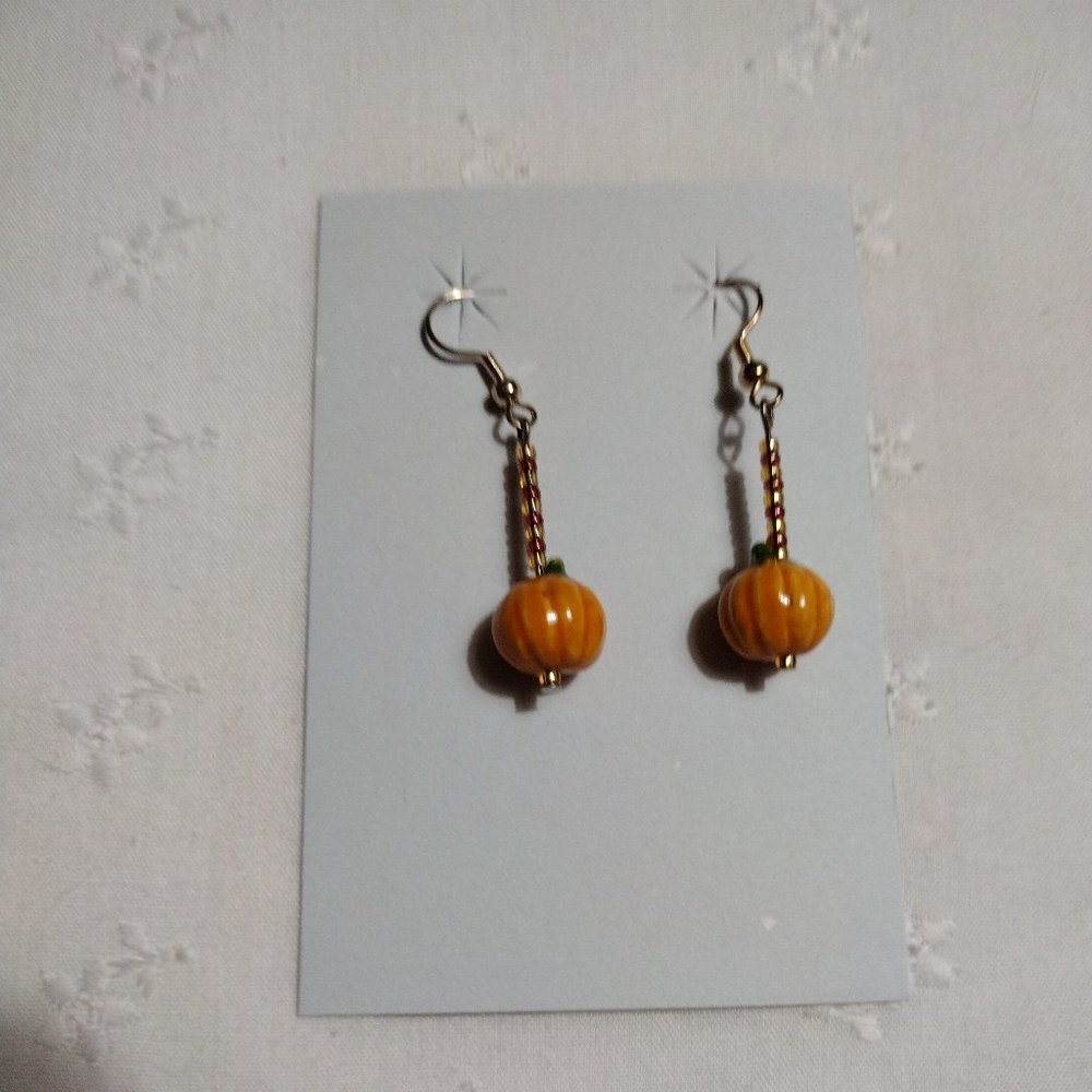 🍂🎇New🎇 Pumpkin Handmade Dangle Earrings